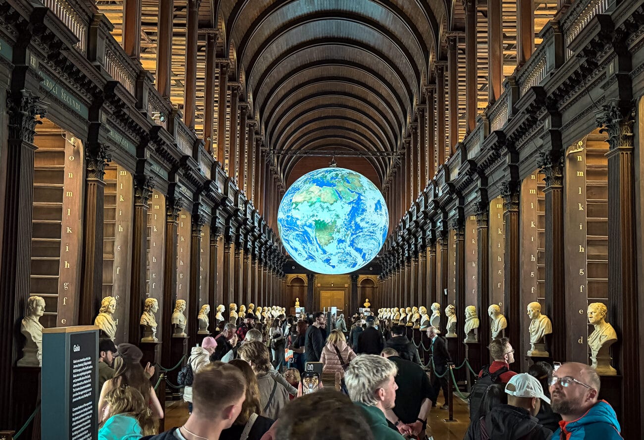 Stara biblioteka w Trinity College w Dublinie