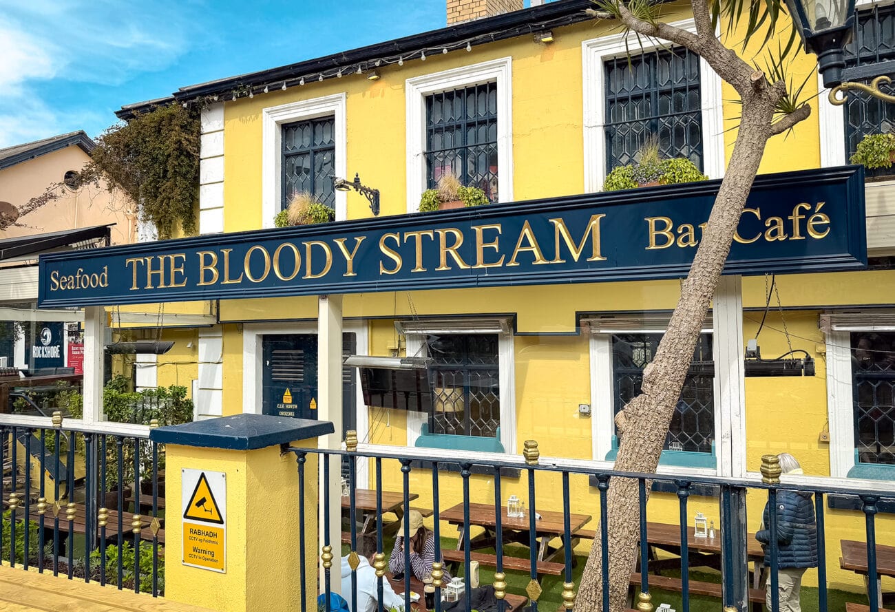 Pub The Bloody Stream w Howth