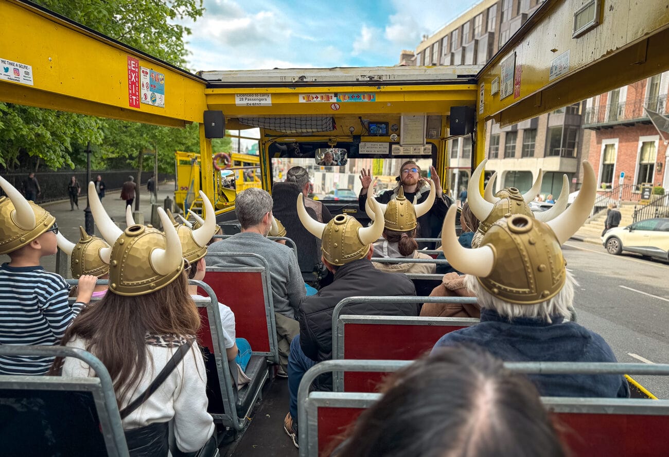 Wnętrze amfibii Viking Splash Tours